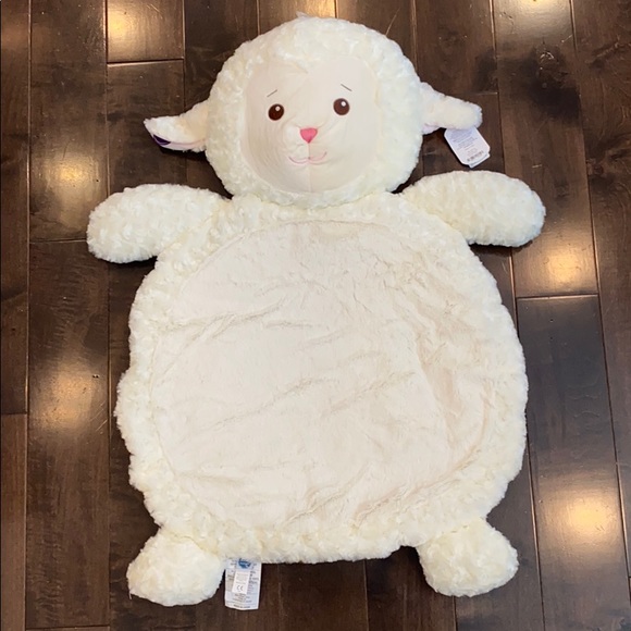 lamb play mat